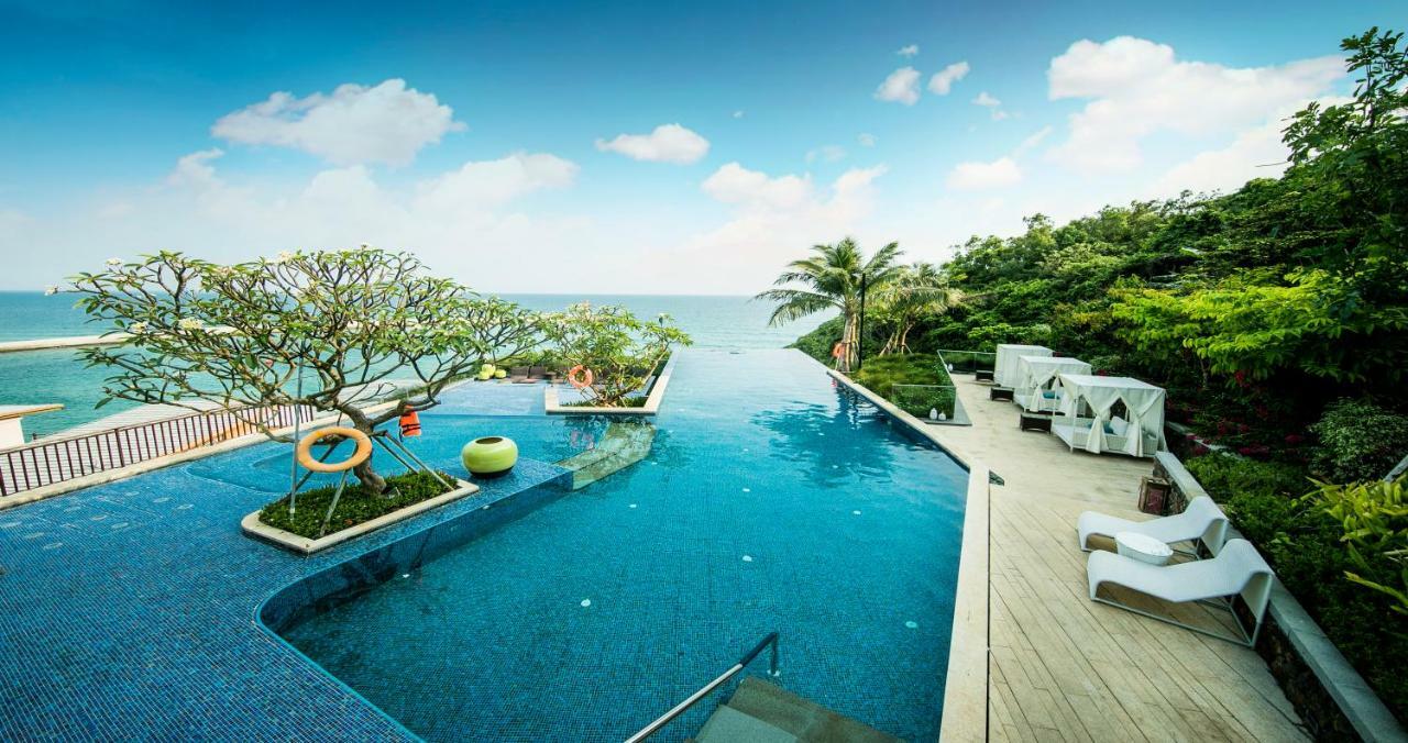 Wyndham Shenzhou Peninsula Hotel Wanning Exterior photo