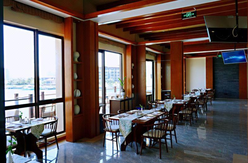 Wyndham Shenzhou Peninsula Hotel Wanning Exterior photo